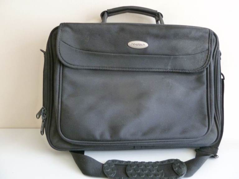 Laptop bag