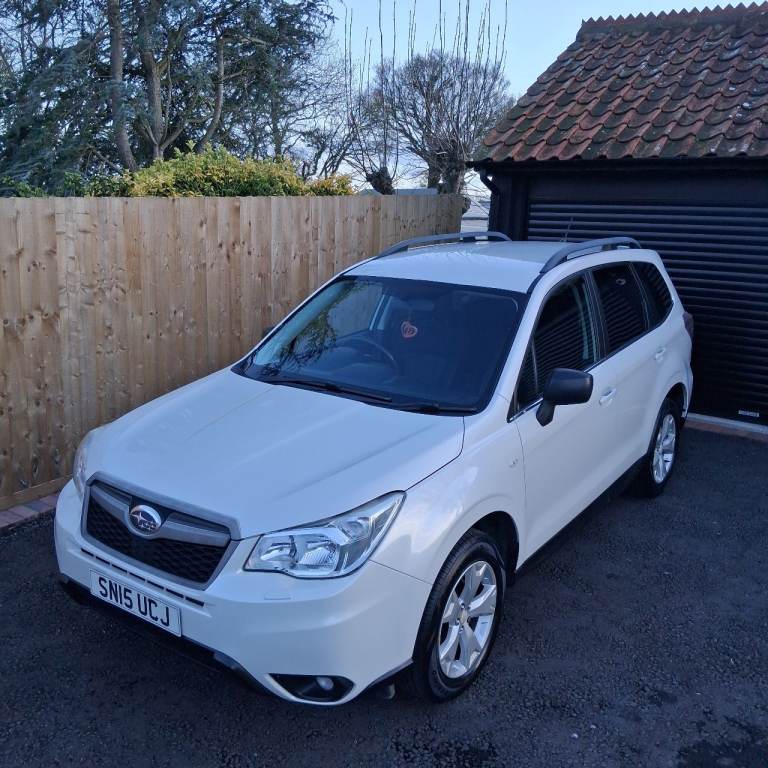 Subaru, FORESTER, Estate, 2015, Manual, 1998 (cc), 5 doors