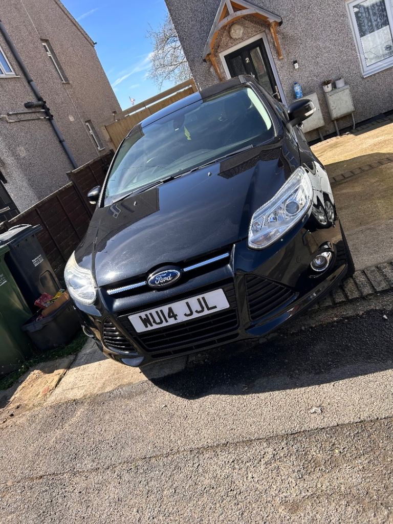 2014 Ford focus very clean little car 