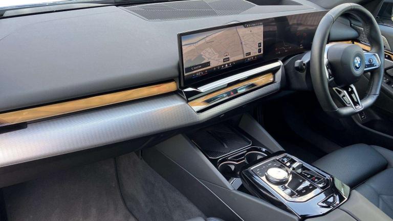 2025 BMW i5 250kW eDrive40 M Sport 84kWh 5dr Auto Estate Electric Automatic