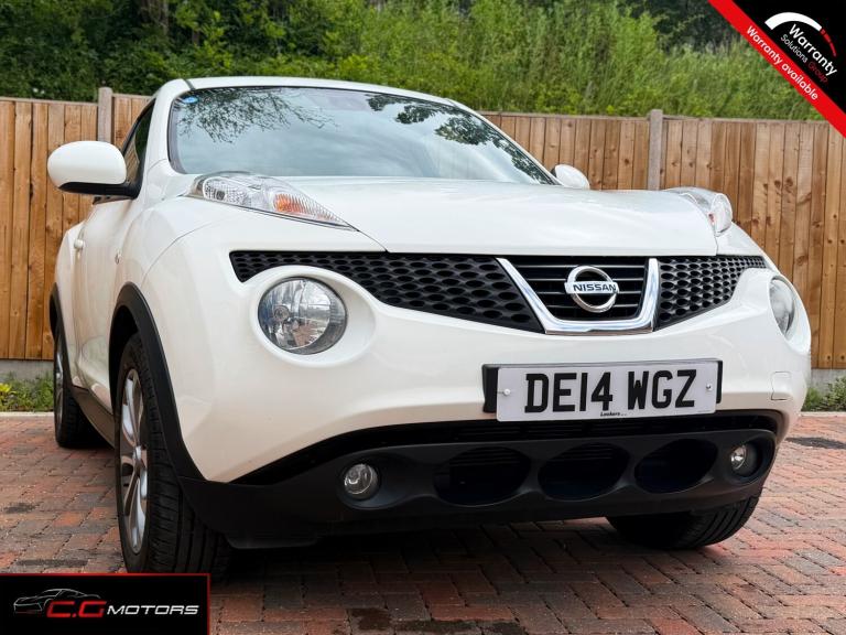 NISSAN JUKE 1.6 Tekna White Manual Petrol 2014