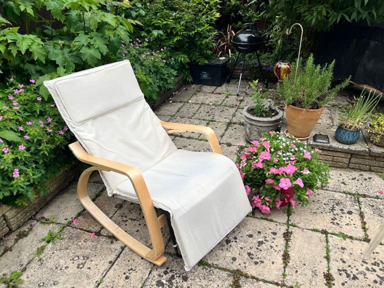 Wooden Rocking Chair with Beige Cushion – Good Condition