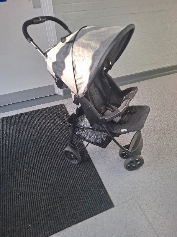 Hauck pushchair