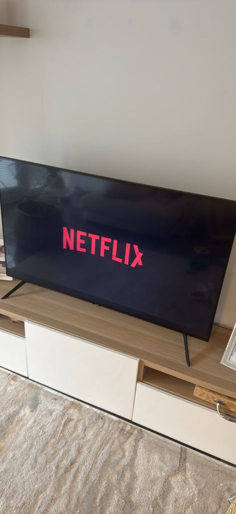 Samsung 50” Smart 4K Ultra HD HDR TV (UE50TU7000KXXU) - Good Conditi