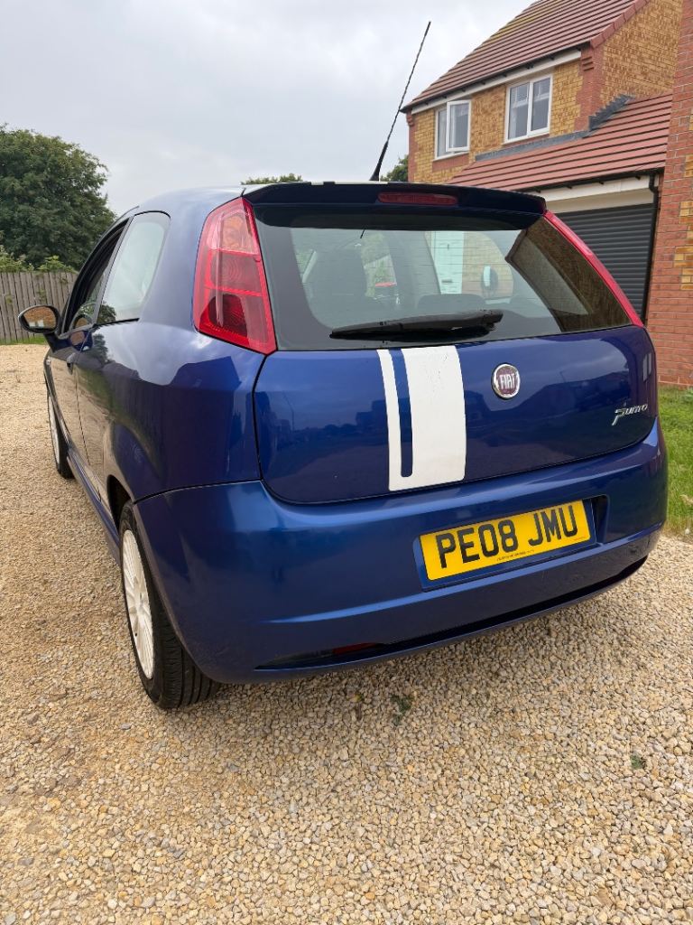 2008 Fiat Punto 1.2 Petrol 5 Months Mot Low Miles Full Service Excellent Condition Car