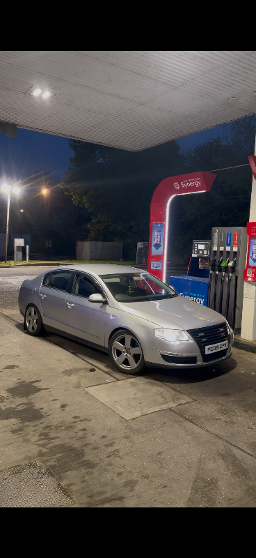 Volkswagen, PASSAT, Saloon, 2008, Manual, 1896 (cc), 4 doors