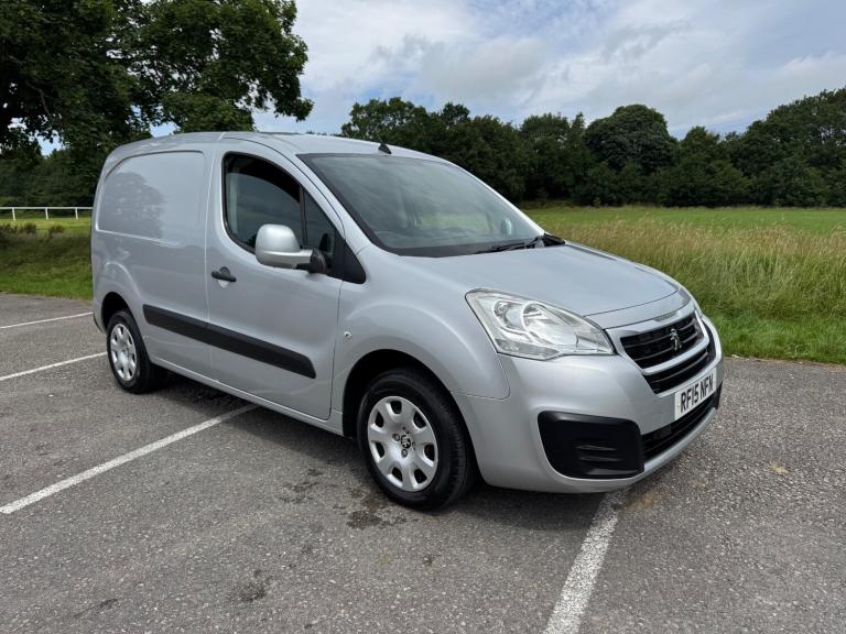 Peugeot Partner 1.6 HDI 850 92ps Professional WOW JUST 52,000 MILES FSH 1 OWNER!