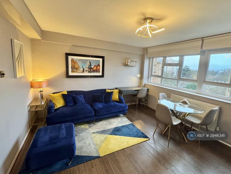 2 bedroom flat in Southmead Road, London, SW19 (2 bed) (#2946341)