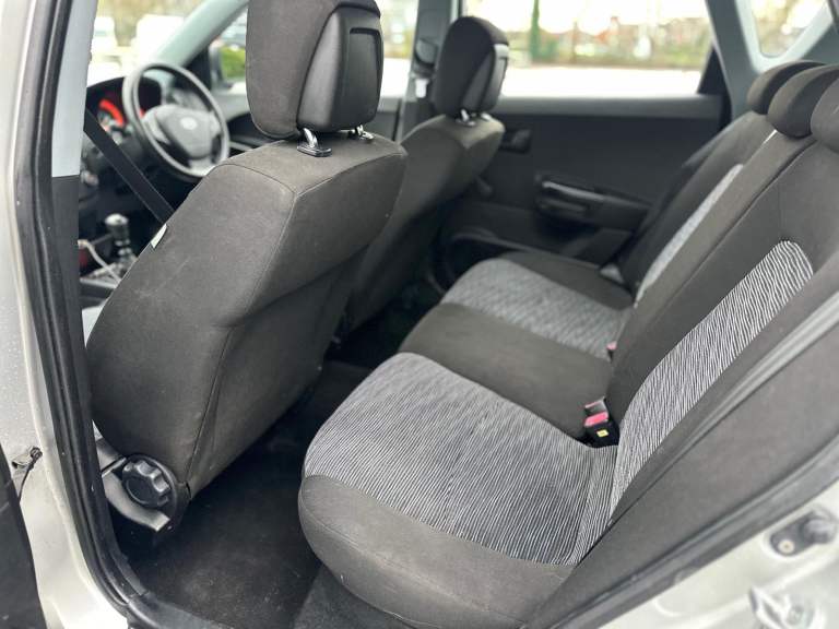 Kia, CEED, Hatchback, 2007, Manual, 1396 (cc), 5 doors