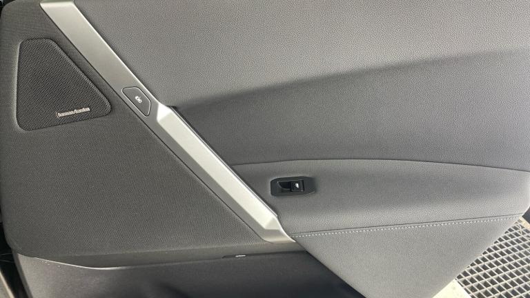 2025 BMW iX 300kW xDrive45 M Sport 101kWh 5dr Auto Electric Estate Estate Electric Automatic