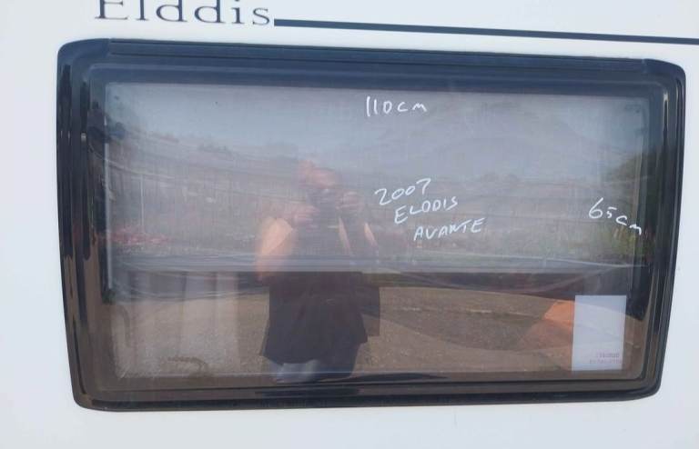 2007 elddis caravan side window 