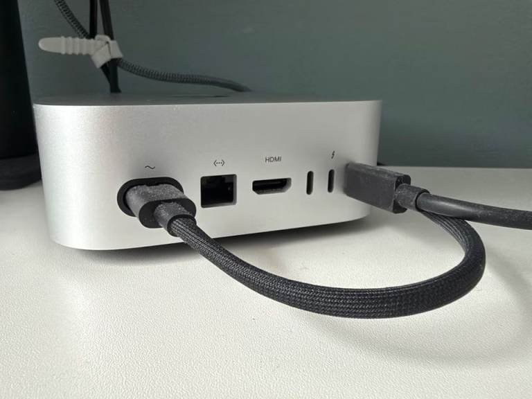 Apple Mac mini M4 16 GB RAM, 256 GB SSD