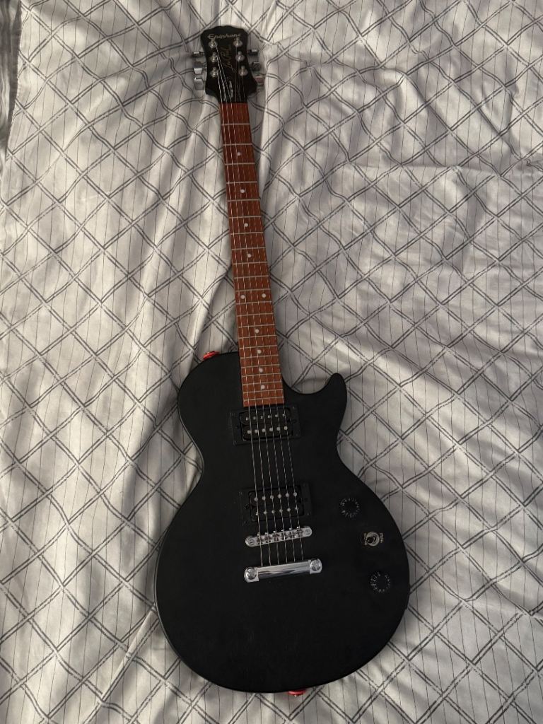 Epiphone Les Paul Special Vintage Edition & 15w practice amp