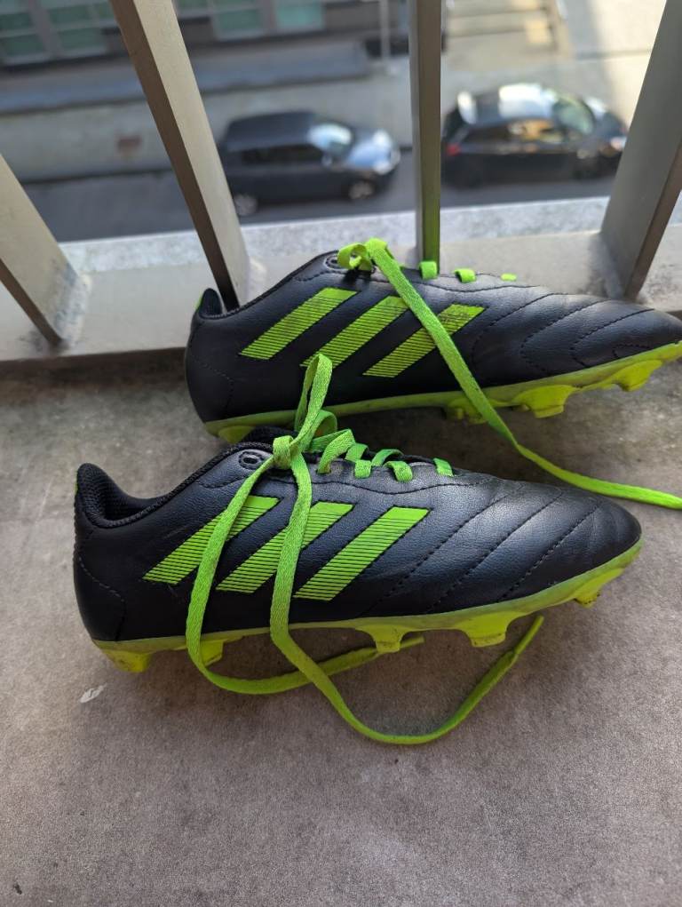 Adidas Black & Neon Green Football Boots – Good Condition