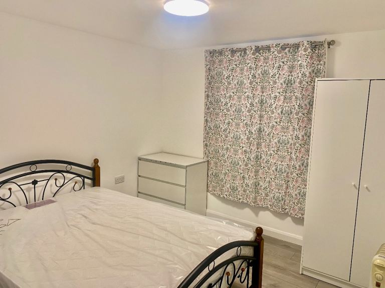 Double room for rent 