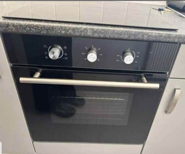 Nice Black Hygena Kitchen Electric Oven/ Grill Good Condition Can Deliver Locally For £5 