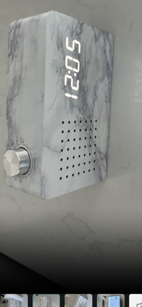 Marble effect radio alarm clock 