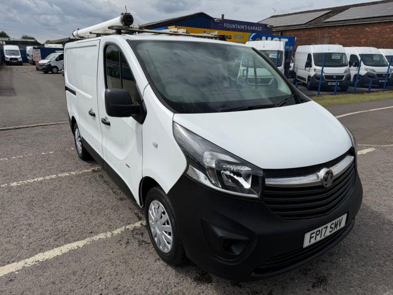 2017 Vauxhall Vivaro Ex Bt euro 6 87k finance available trafic nv300  PANEL VAN Diesel Manual