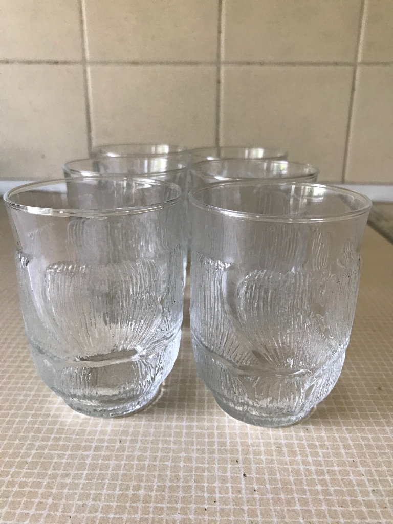 6 Retro Ripple/Leaf Design Tumblers