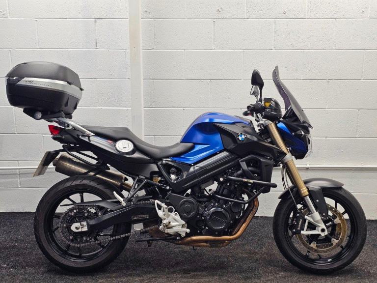 BMW F800R ABS ** May 26 MOT - Crash Bars - Heated Grips **