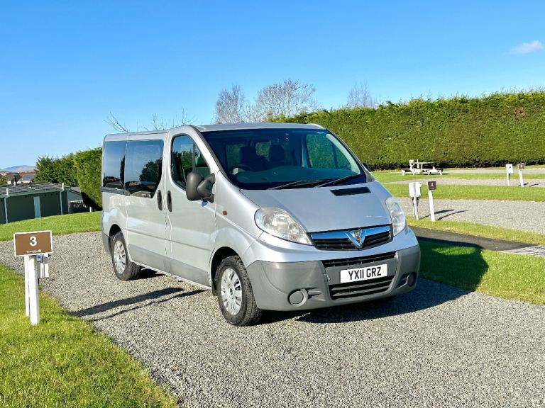 Vauxhall, VIVARO, MPV, 2011, Manual, 1995 (cc), 5 doors