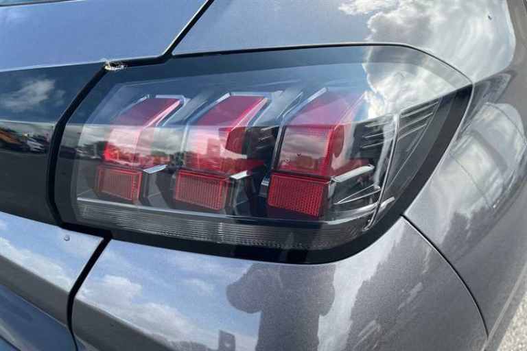 2022 Peugeot 208 1.2 PureTech Active Premium 5dr HATCHBACK PETROL Manual