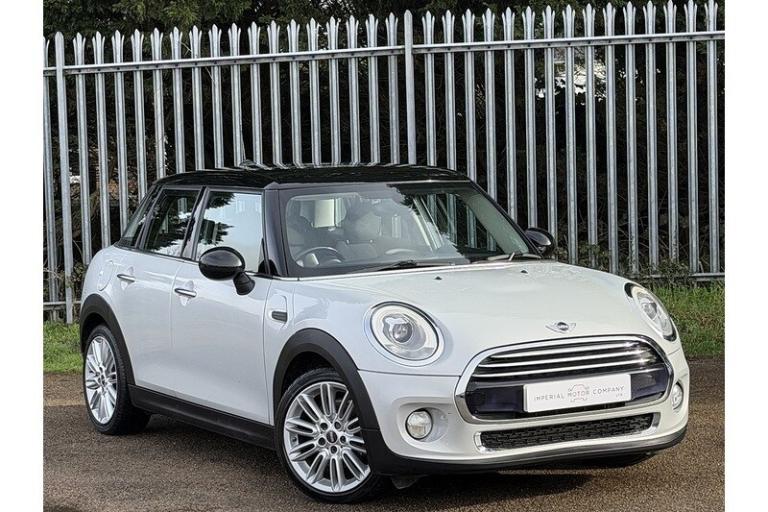 2016 MINI Hatch Cooper Hatchback Petrol Manual
