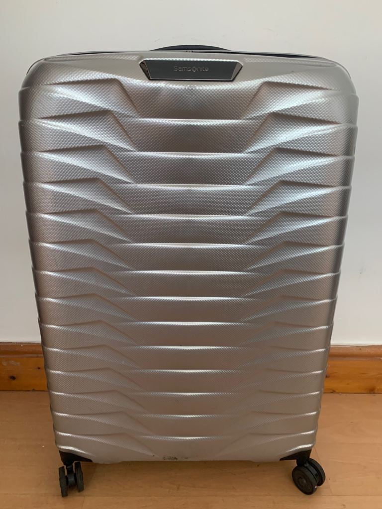Samsonite Proxis Suitcase