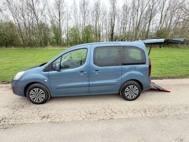 2019 Peugeot Partner Tepee Horizon *5,000 MILES * 5 SEATS* Wheelchair Accessible Vehicle WAV MPV ...