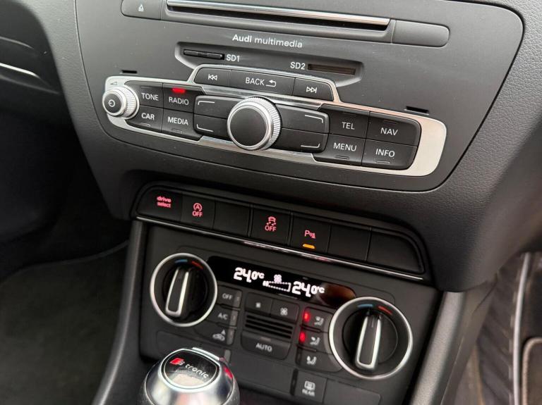 AUDI Q3 1.4 TFSI CoD Black Edition S Tronic Euro 6 (s/s) 5dr 2018