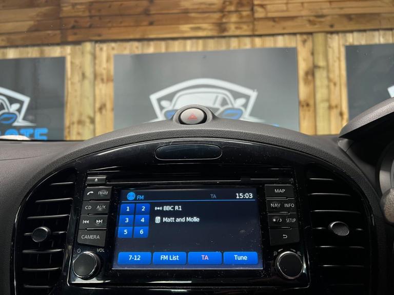 2013 Nissan Juke 1.6 Acenta 5dr CVT [Premium Pack] HATCHBACK PETROL Automatic