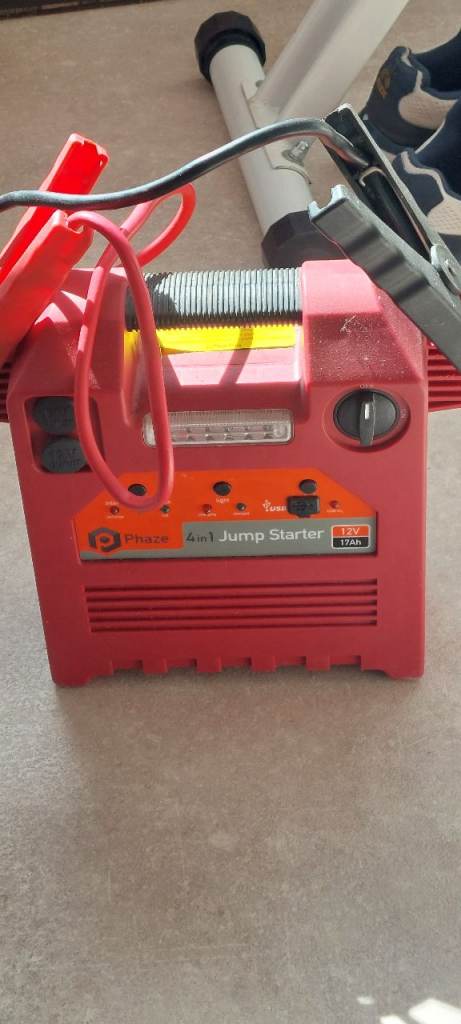 Phase 4 in 1 JumpStarter