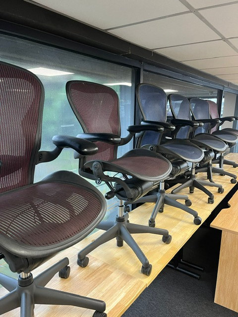 USED OFFICE FURNITURE - REFURBISHED- BISHOPS STORFORD 