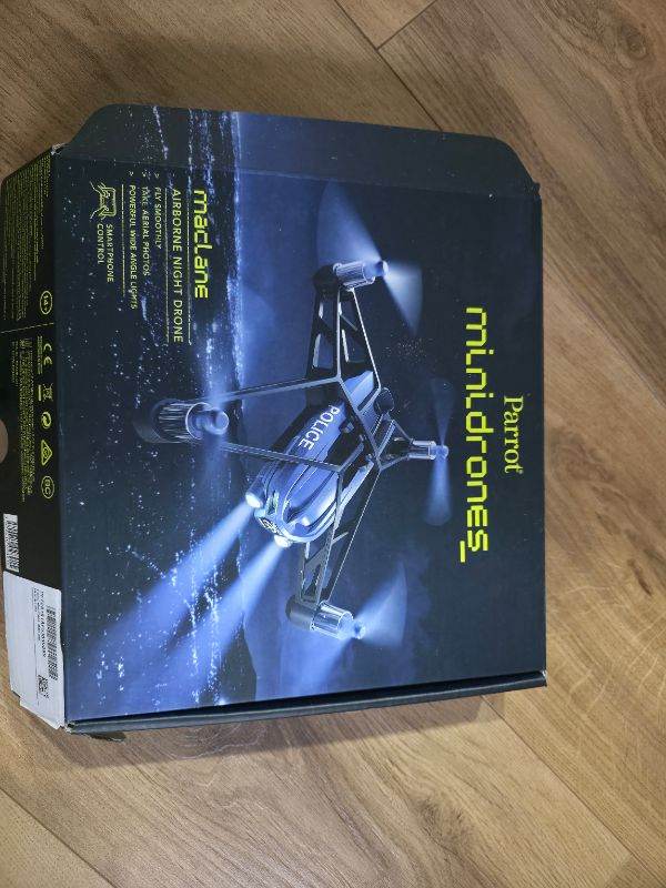 Parrot mini drone