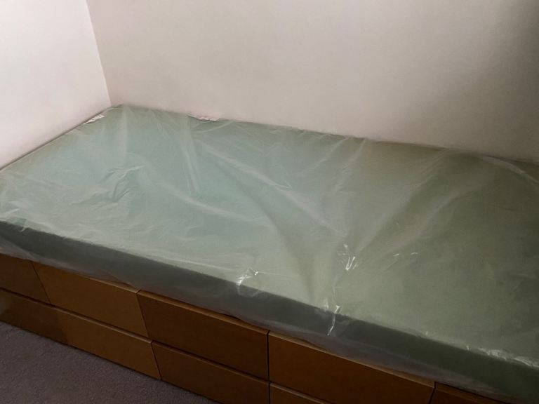 Upholstery foam, high density 