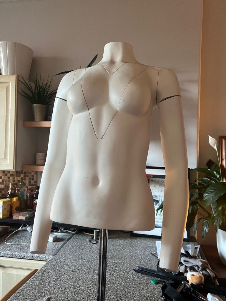 Female invisible/ghost Mannequin Torso with Arms – for photography 