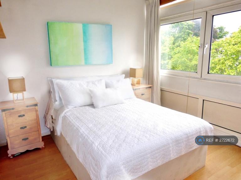 3 bedroom flat in Cedars Road, London, SW4 (3 bed) (#2722672)