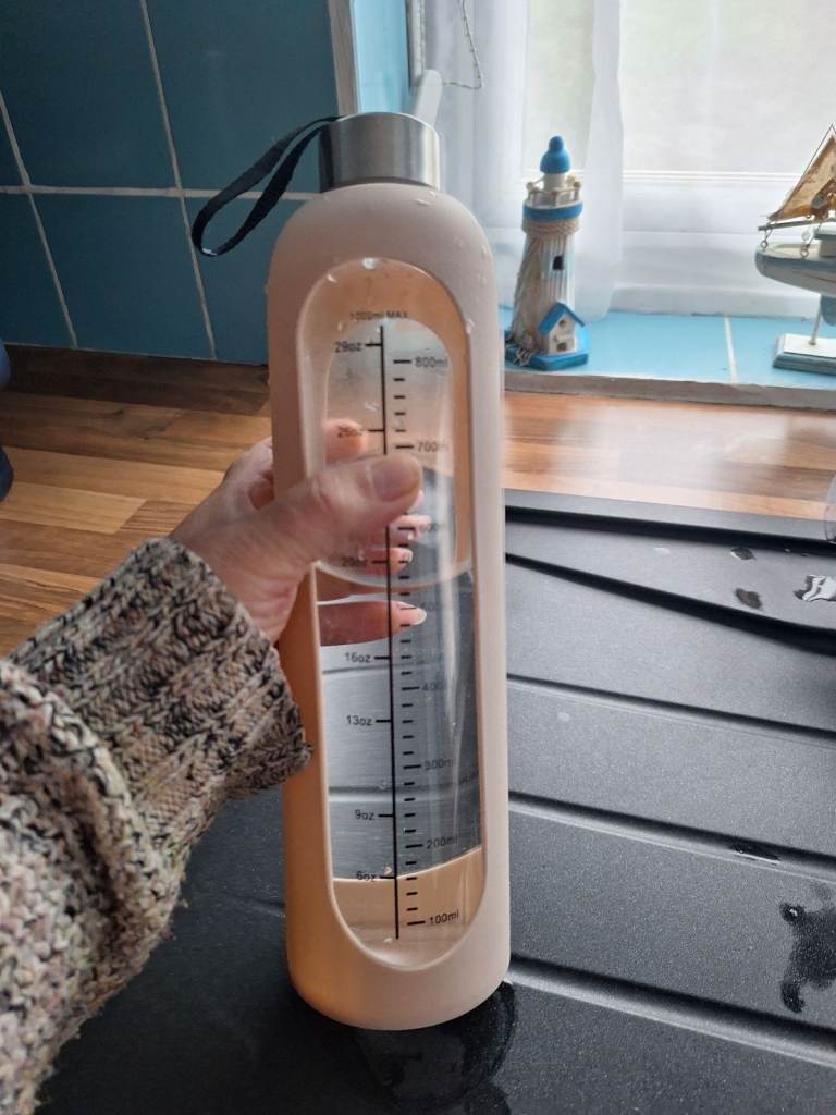 Large drinking bottle great for gym 