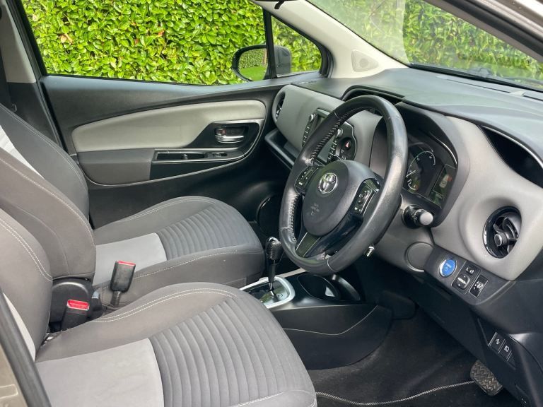 Toyota, YARIS, Hatchback, 2018, Other, 1497 (cc), 5 doors