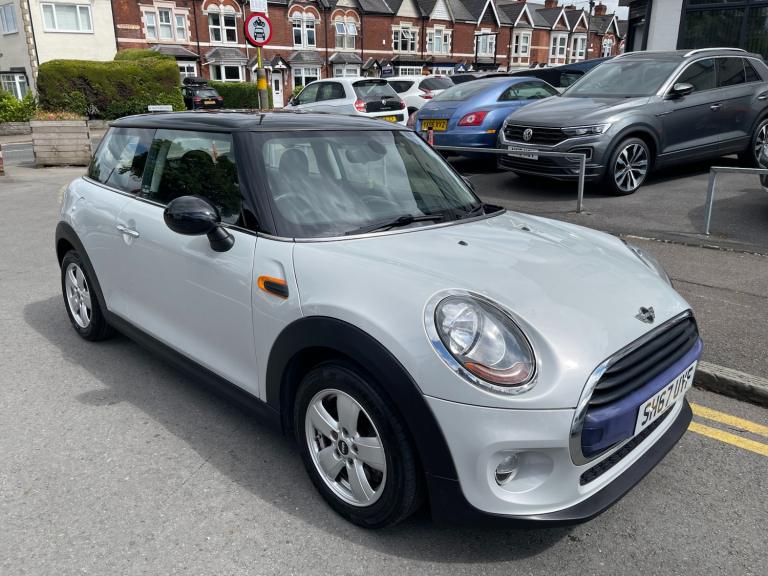2017 MINI Hatch 1.5 Cooper 3dr HATCHBACK Petrol Manual