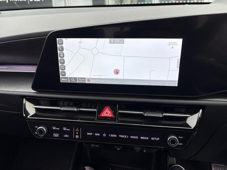 2024 Kia Niro 1.6 GDi 127 Hybrid 3 5dr DCT ESTATE PETROL/ELECTRIC Automatic