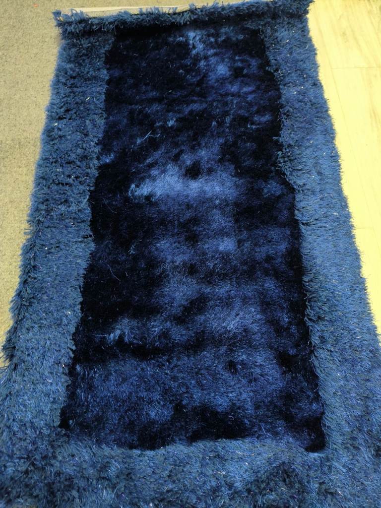 Modern Soft Fluffy Shag Rug in Indigo Blue