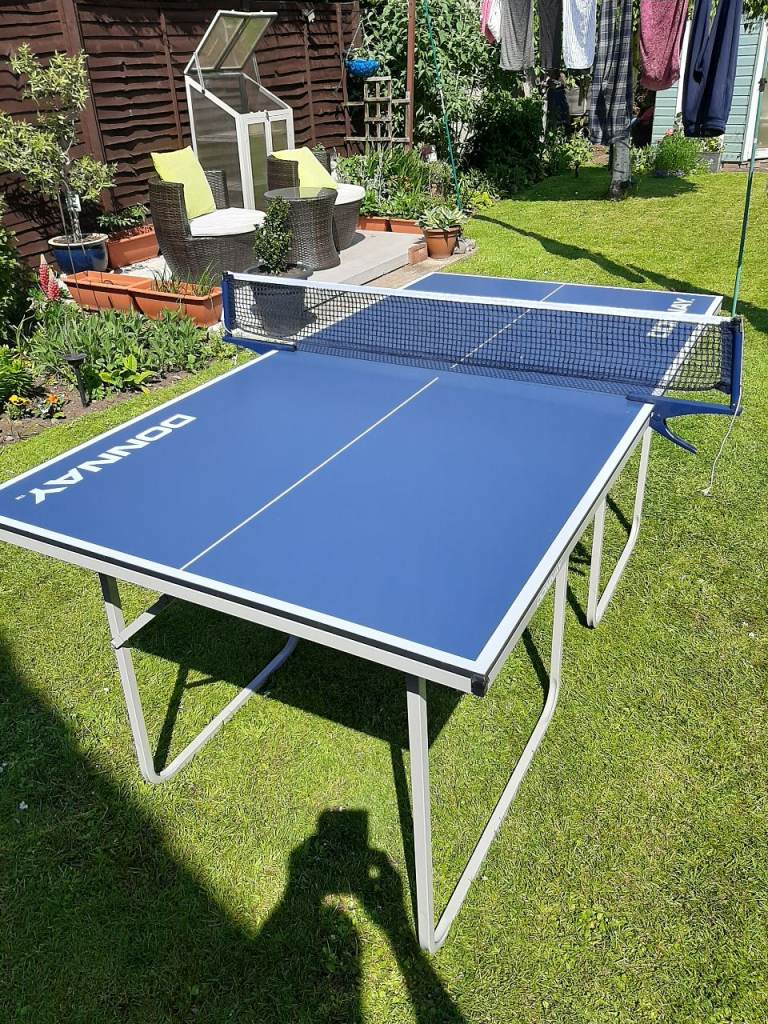 Donnay Table Tennis Set – Folding Table, Bats, Balls, Net
