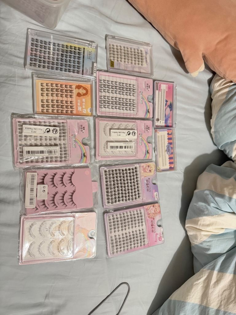 Bulk Lot of False Eyelashes – Various Styles, All New