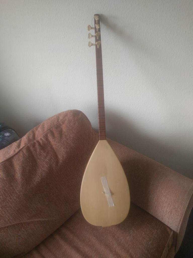 Balkan saz 