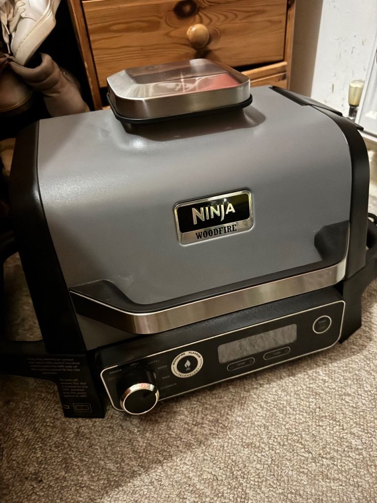 Ninja woodfire electric portable BBQ