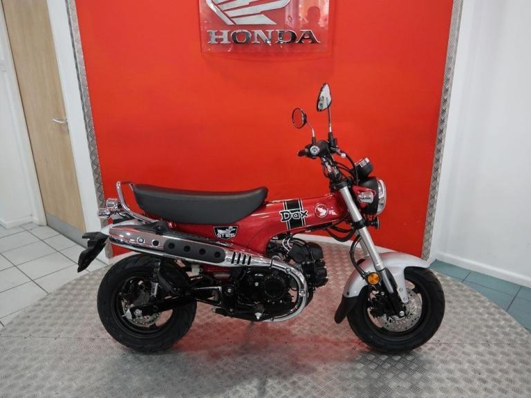 Brand new Honda ST125 Dax 125