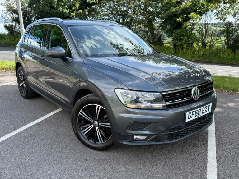 VOLKSWAGEN TIGUAN 2.0 TDI SE Navigation 2018