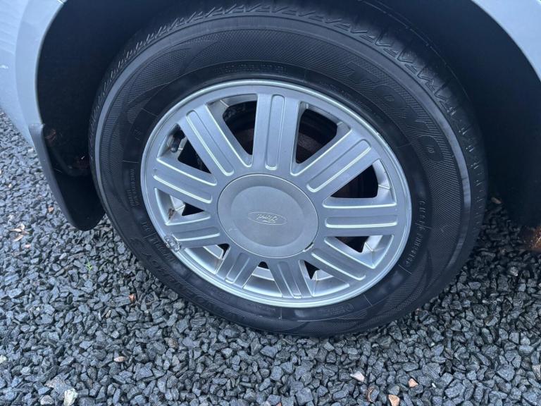 2003 Ford Fiesta 1.6 Ghia 5dr HATCHBACK Petrol Manual