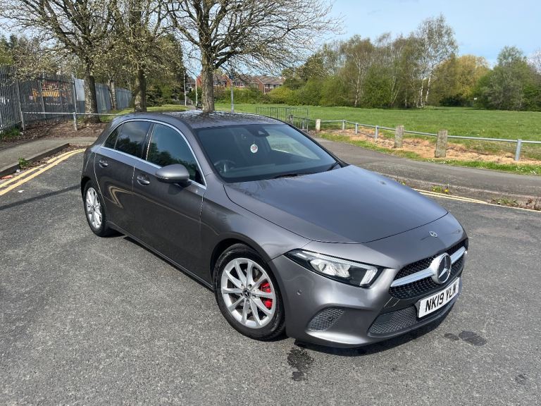 Mercedes-Benz A180 Sport Executive 2019 (5-door) hatchback 1.3-litre petrol engine (136 PS)